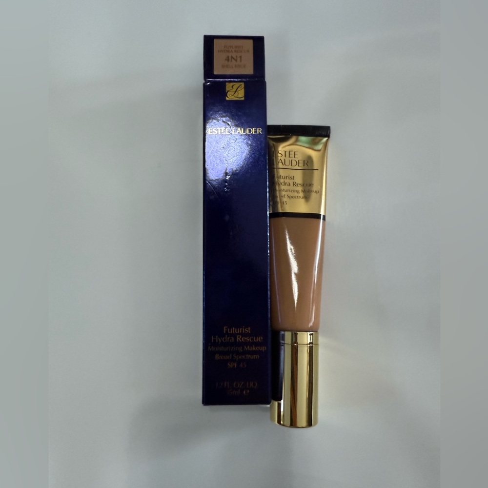 Estee Lauder NWT Futurist Hydra Rescue Moisturizing Makeup - Beige Foundation